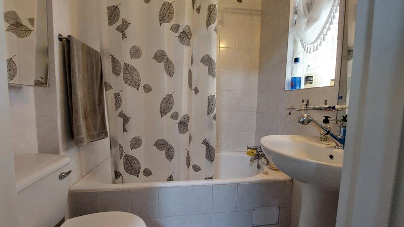 4 Bedroom Property for Sale in Chrismar Western Cape